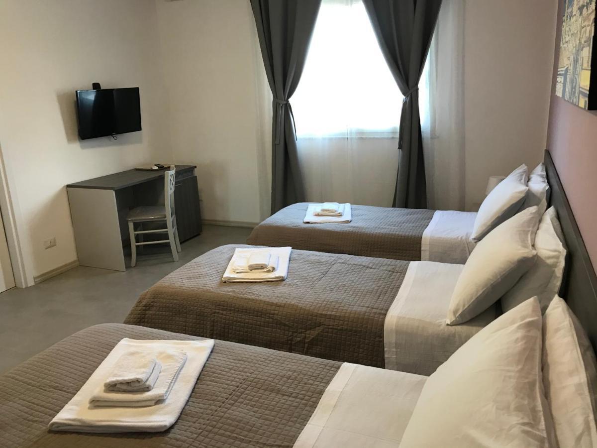 Borgo Palombaio Home คาตาเนีย ภายนอก รูปภาพ